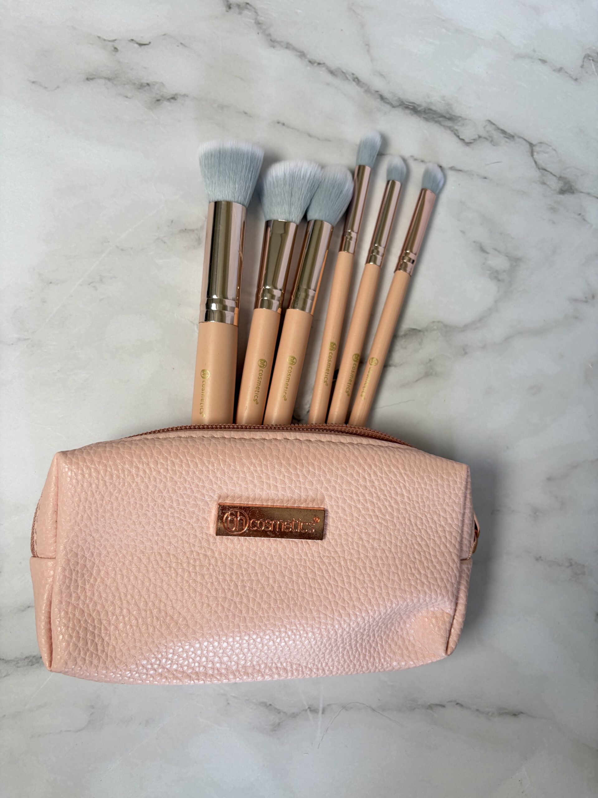Set de 6 Brochas de Maquillaje Petite Chic – Travel Edition